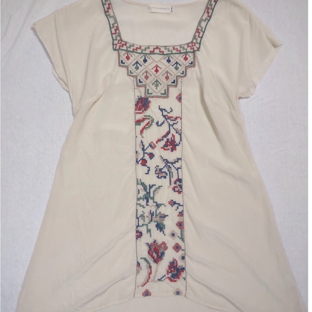 Johnny Was 4 Love and Liberty
Bohemian Antique White
Embroidered Tunic Dress M - Picture 3 of 8